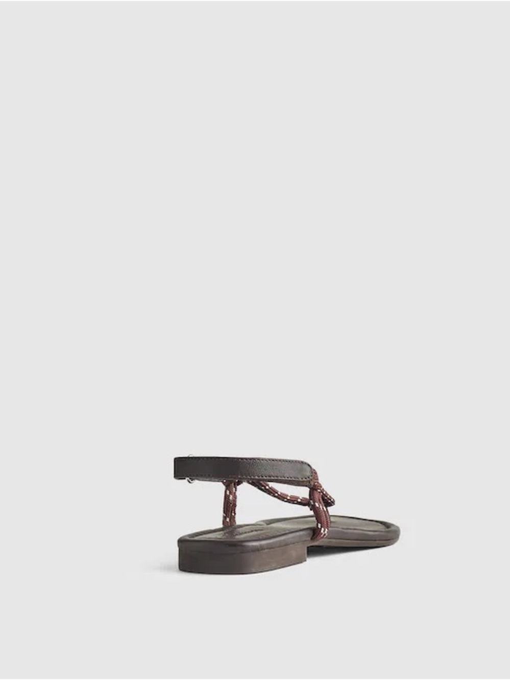 Madewell The Aliyah Thong Sandal in Paracord
Dark Carob $98 New Size 8 - Picture 3 of 7